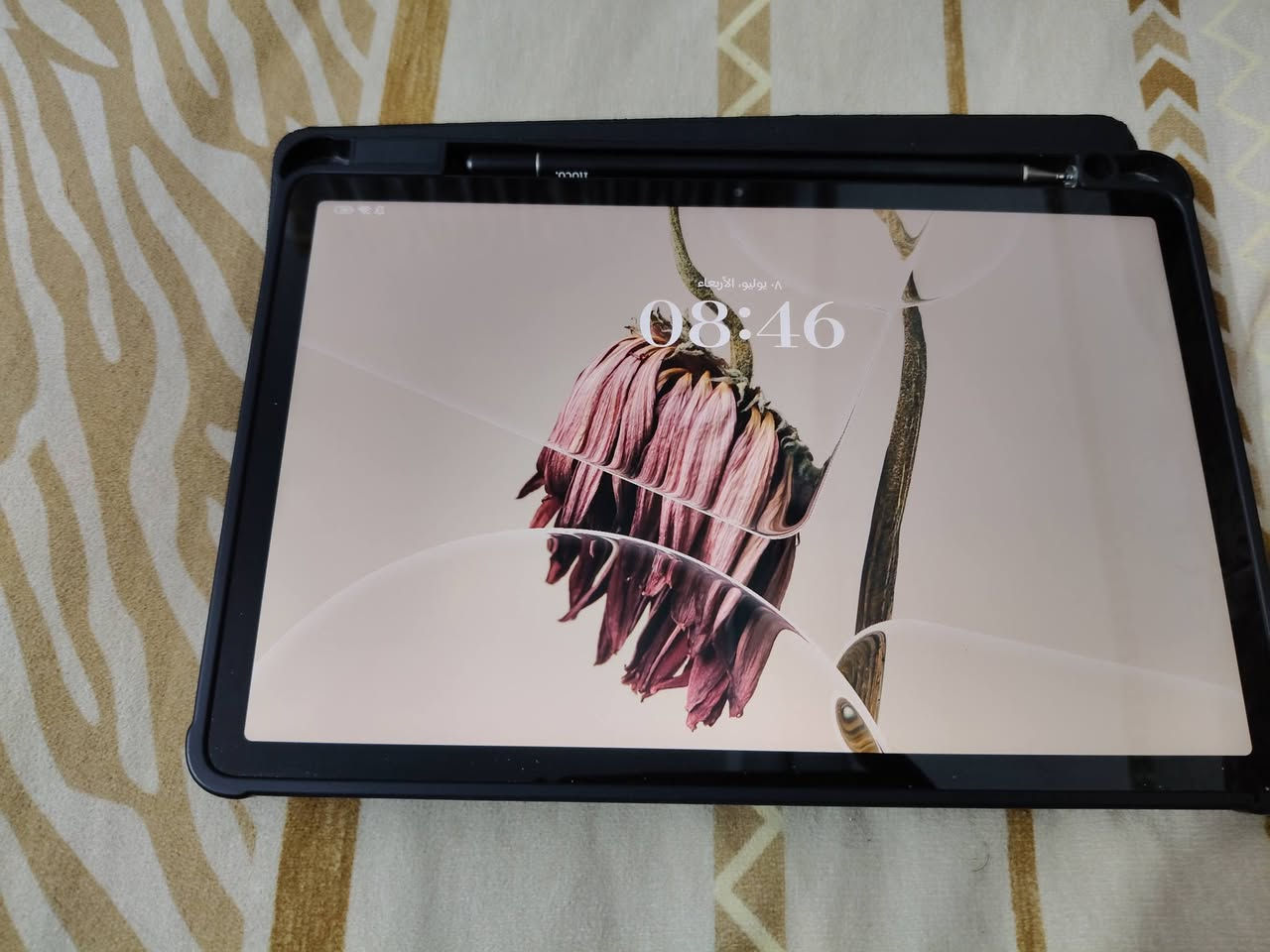 تاب مستخدم Redmi pad SE ذاكرة 250GB منفذ شحن Type - C لا يحتوي على شاحنة فقط الجهاز والكارتونة استخدام قليل ينفع للدراسة ومشاهدة الافلام والمسلسلات والمباريات 
سعر الجهاز 150 الف 
للاستفسار التواصل على الرقم 
***********
