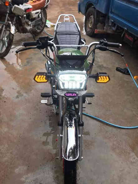 سلام عليكم اخوان للبيع ماطور سونيك 5 گيرسلف كهربائيات موديل 25 جديد قبل شهرين شادينه مكانه دوز مكلف بالنشر وهذا رقم صاحبه ‏‪***********
