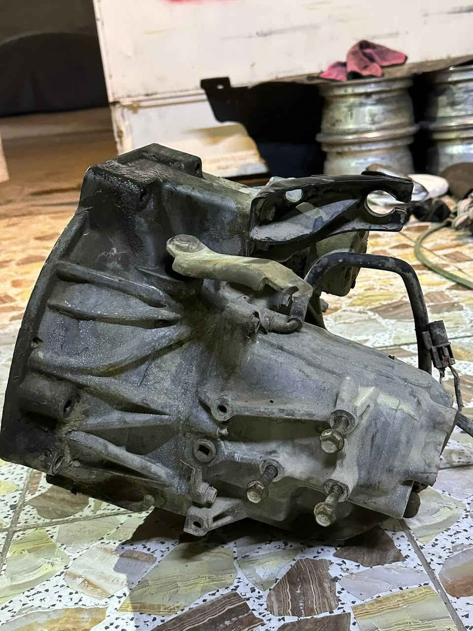 گير عادي مال 1600
مع السلف والطوس  
125 الف


**إذا كنت صاحب هذا الإعلان وتريد حذفه لأي سبب، رجاءا أرسل رسالة إلى الدعم الفني**