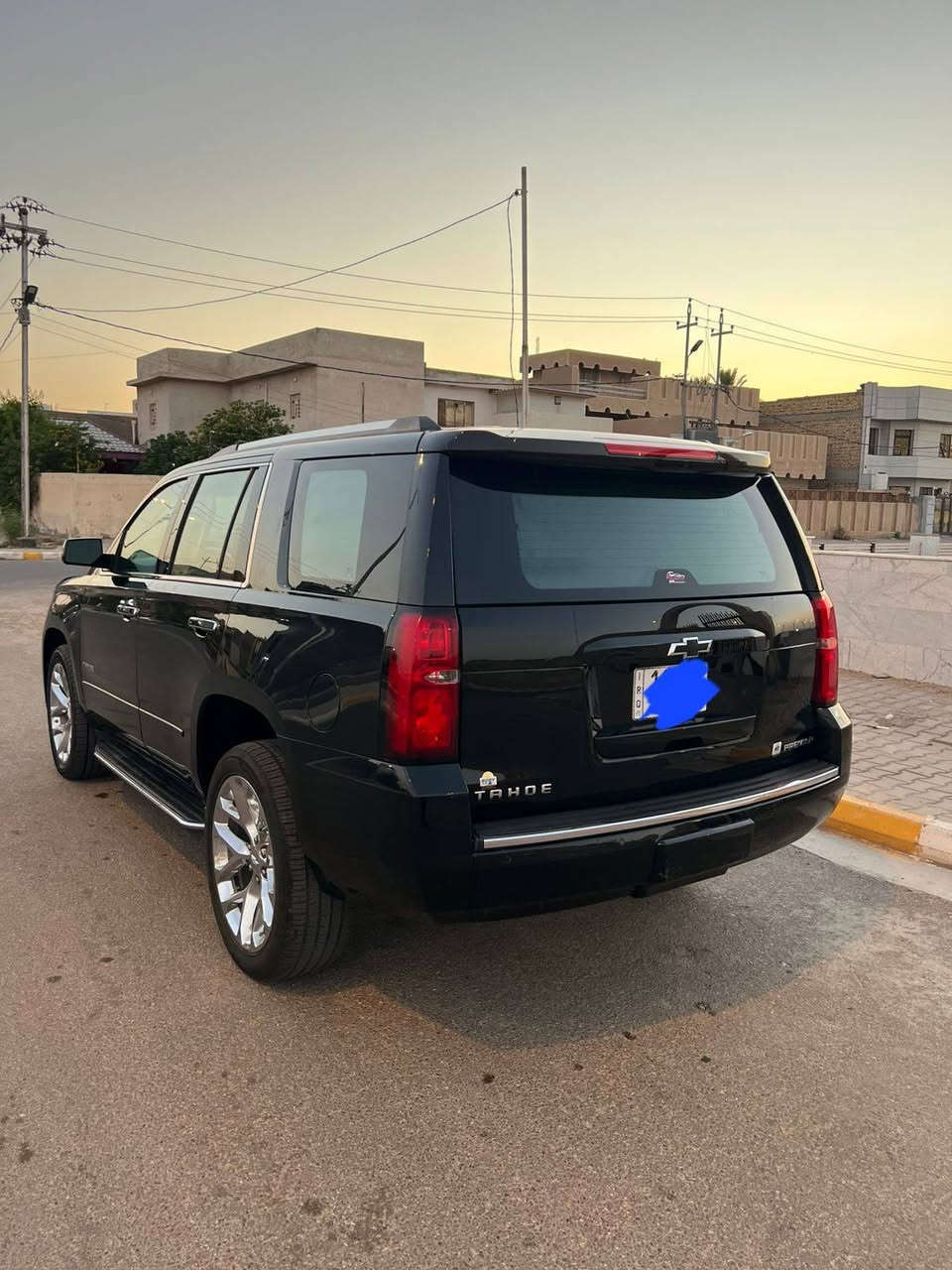 سلام عليكم للبيع تاهو ١٩ بريمير خليجي فول واحد على واحد ماشيه ١٠٠ الف بغداد سنويه وهزه جديده مكفوله من صبغ ماعده بارد قليل جوه تريشه باب الصدر السياره بريم وجديده بمعنى الكلمه وسعره مناسب اي ستفسار تصل ***********
