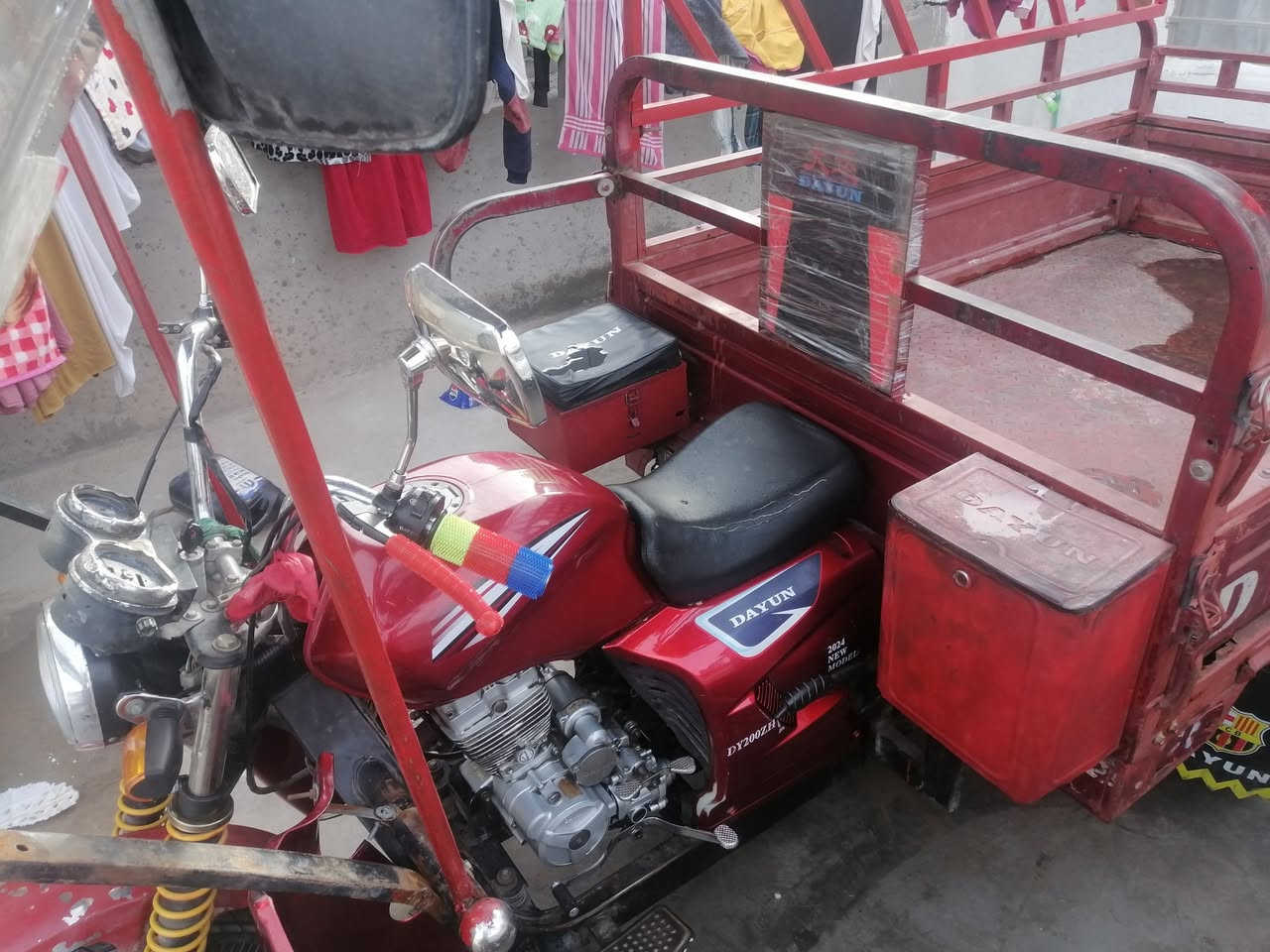 السلام عليكم ستوته للبيع اوراق كامله مسحوبه من المرور ومن القاضي ستوته كله قص ما بيها محرك نظيف شاصي نظيف رقبه نظيفه اوراقها كامله رقم الشاصي واضح كهربائيات كامله مكمله محجر نظيف العنوان بغداد المدائن سلمان باك ما بيها في العوز اضرب جير واطلع وين ما كان ستوته ناعمه ونظيفه مال واحد يريد يعيش بيها السعر 1100العنوان بغداد المدائن سلمان باك رقم الهاتف *********** ***********
