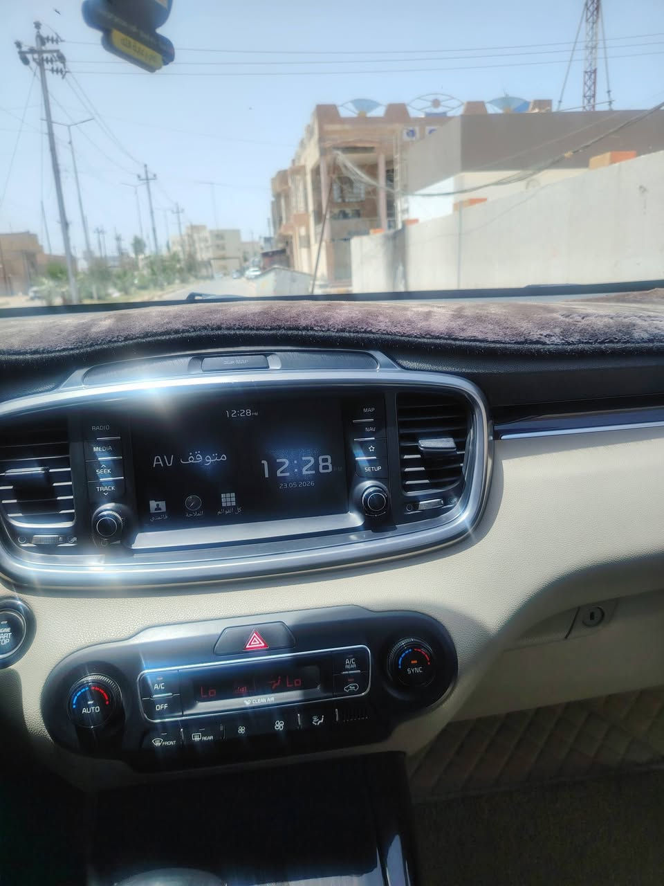 السلام عليكم سورنتو 20 خليجي فول ذي قار بسمي بيه حادث خفيف  *********** سعرها 185
