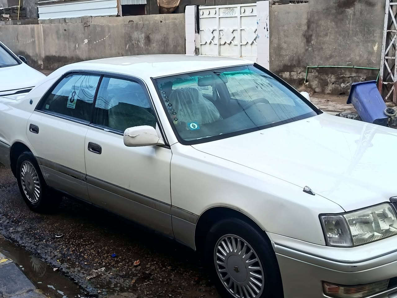 سلام عليكم ورحمة الله وبركاته رجاء اقرء المنشور اله تخابر 
رأس ثور البيع رقم بصره انكليزي
سياره حله من صوره
موديل 1996 سنويه 30
مداور ثاني يوم.      حداديه 90
كير مكفول مكينه مكفوله 

(السعر 70وبيه مجال قليل) 

مكان سياره ميسان المجر الكبير ( ناحيت العدل)
ملاحظه سياره( نقل جثه)( وكصه فخذه)
رقم الهاتف ***********
رجاء المو شراي لا يخابر
