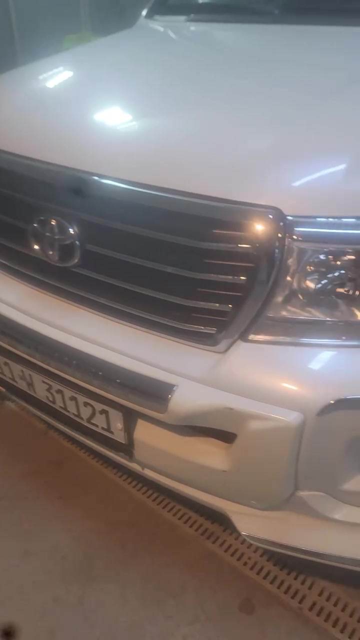 بريمية 2015  مكفولة من الحار والصبغ محرك كير على البلاد  بيها اقل الشبر بارد بالجاملغ  الامامي الدعاميات بلادية السيارة ماشية 191 الف حقيقي 
تشغيل عن بعد 
حساسات أمامي خلفي 
8 ايرباك 
كامرة خلفية 
كرسي الامامي كهربائي 
تشغيل عن بعد 
متكلمة 
ثلاث قطع تبريد 
مواصفات البريمية معروفة  
للاتصال 
***********
***********
