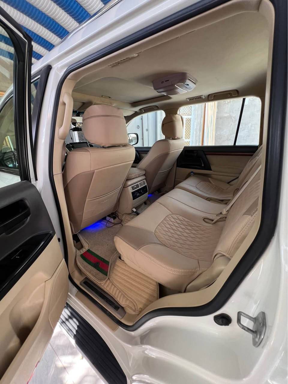 لاندكوروز  2016  بريم سعر 485 بيه مجال الشراي 
السياره كفاله جديده كلش محرك 6 
بسمي رقم بغداد دولي السنويه 2030
السياره ماشيه ١٣٥ 
العنوان الديوانيه حي جامعه 
 اتصال و واتساب. *********** ديوانية, القادسية
