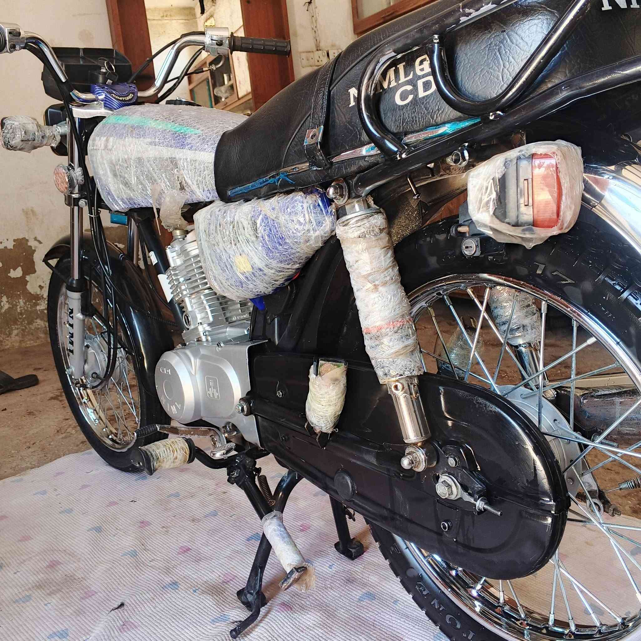 متياز للبيع
باب اول 

نضافه 100/100

شعله فول 
كهربائيات كله شغاله 

مديل 25 طالعه بل 26اوراق سكنر ما ماشيه هواي 

لسعر 600....مكاني طوريج لخيرات....... رقمي للتواصل.......***********
