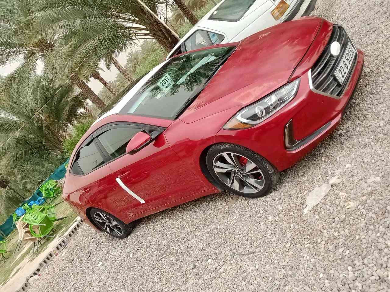 سلام عليكم النترا وارد امريكي
حادثه فقط دعاميه 
الباقي كفاله 
بيها جارد قليل 
مواصفات فول الخير 
فتحه بصمه محرك 2000
تحكمات جهتين 
شاير مري 
حساسات 
محرك كير ومكينه وتبريد مكفولت 
رقم اربيل نكليزي 
تريد تحويل تريد وكاله 
سعر107 وبيها مجال 
رقم ‏‪***********‬‏
مكانه كربلاء طوريج
