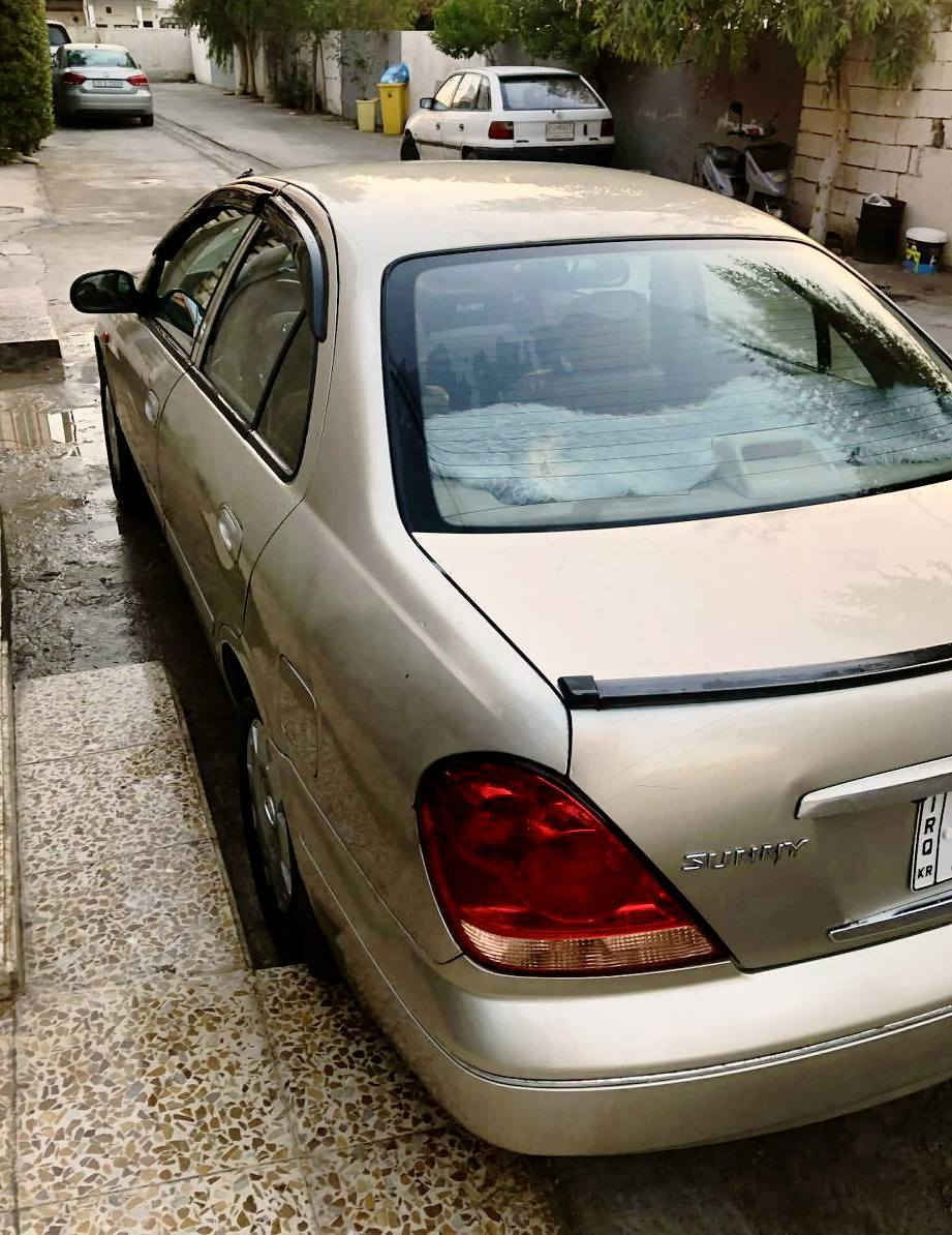 نيسان سني  ياباني موديل٢٠٠٩ كير عادي  رقم اربيل بيه قطعتين  نص صبغ  جاملغ سكن امامي وباب خلف سايق بدون دواخل كير محرك تبريد بشرط بسمي  بيه بطاقة بانزين مكاني كركوك
سعر 93 وبيه مجال 
رقم الهاتف ***********
