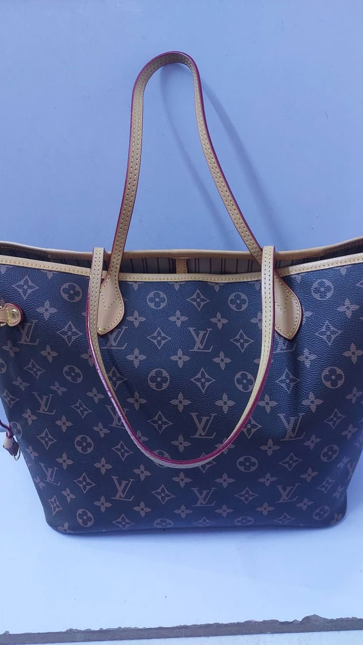 السلام عليكم 
جنط اصليه باركود


**إذا كنت صاحب هذا الإعلان وتريد حذفه لأي سبب، رجاءا أرسل رسالة إلى الدعم الفني**