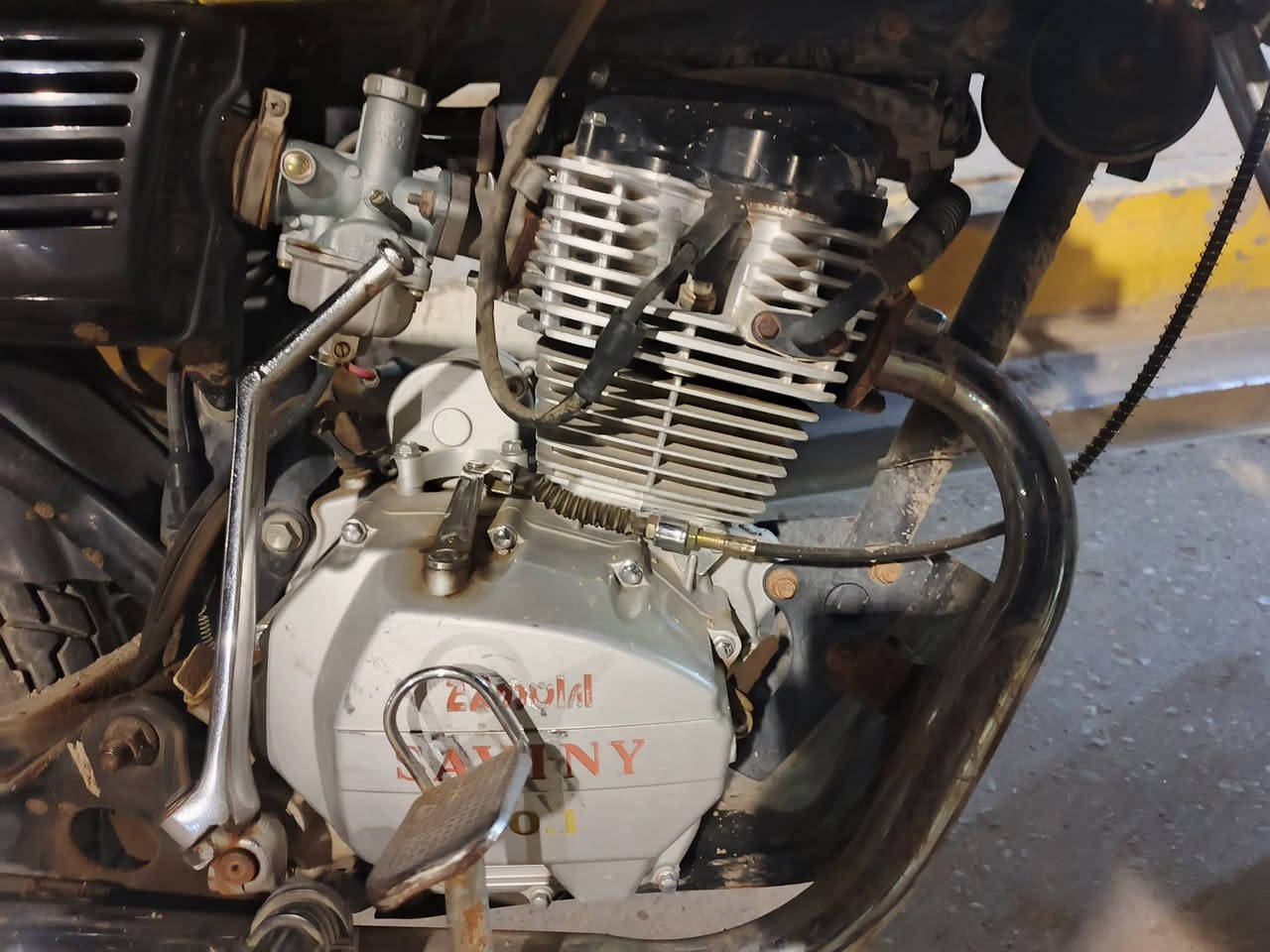 دراجه البيع موديل 18 نضيفه تخبل ماعايزها شي مكاني صويره حي لاسراى *********** سهراها 300 الف وبيها مجال
