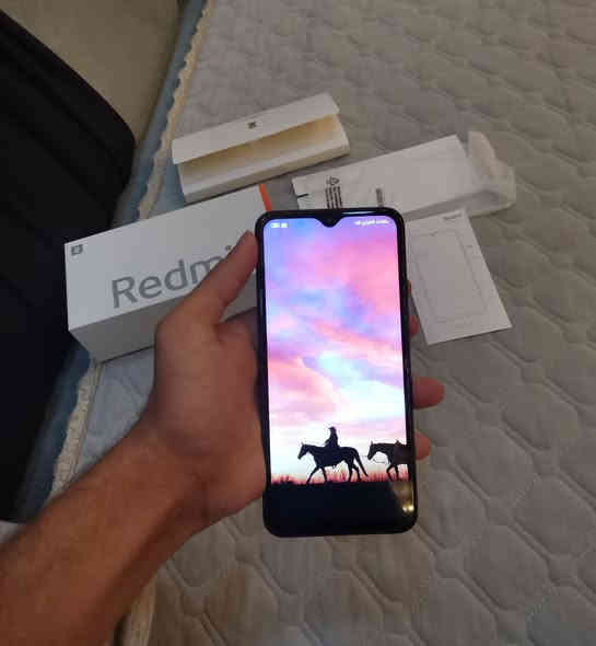 سلام عليكم موبايل للبيع ردمي 9 ذاكرته 128 عشوائية 6 
جهاز كلش حلو بس بي فطر بل شاشه ما مثره جهاز حلو
سعره ٧٥ سعر ثابت توصيل (مجاني) لجميع محافظات
للتواصل رقمي واتساب ***********
