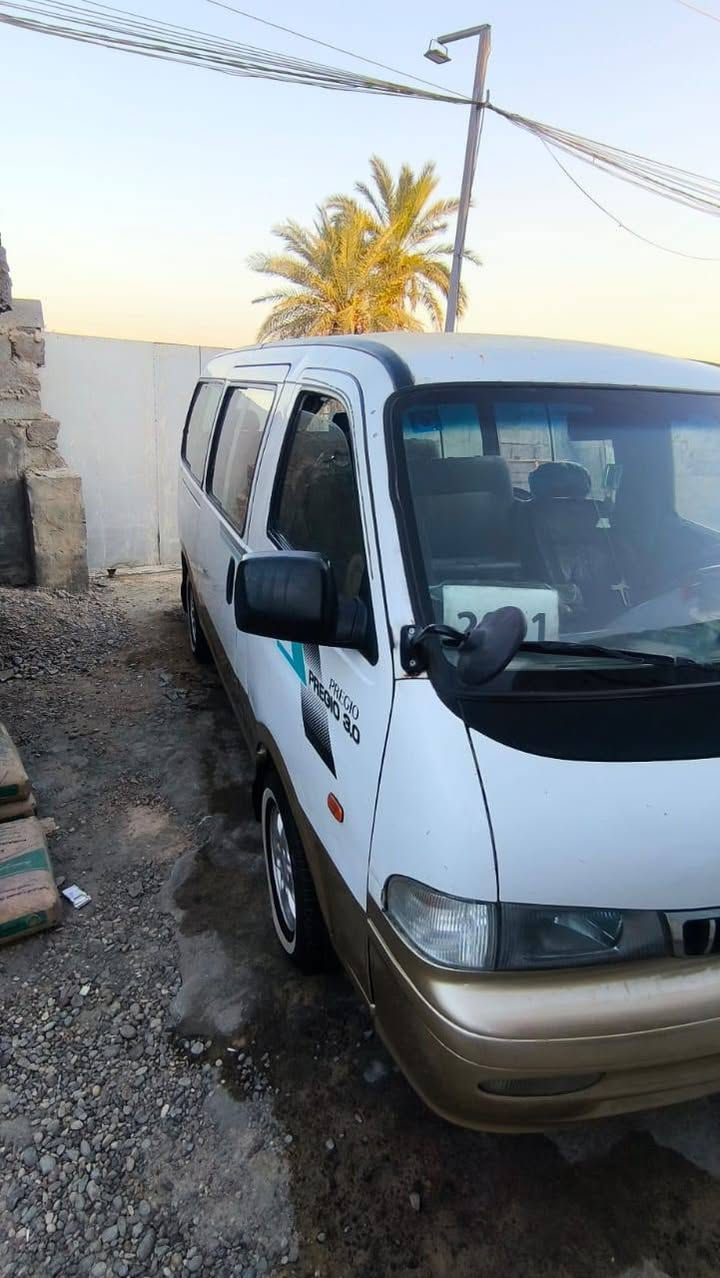 السلام عليكم للبيع بريجو موديل 2001 بلاديه بدون صبغ رقم بغداد مشروع وطني انكليزي بسمي مكينه كير اكسل نضاف تخم تاير كهربايات كلها شغاله صدر امامي خلفي نضيف مكاني بغداد السعر 78 رقم الهاتف *********** رقم ***********
