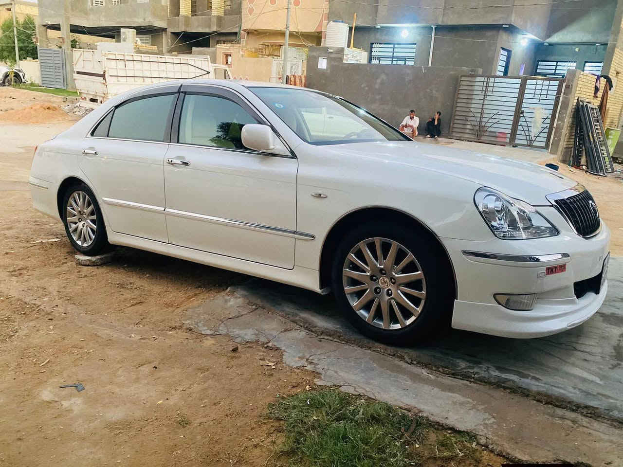 للبيع فقط مكاني كربلاء السعر ١٧٥ وبيه مجال ***********
للبيع ماجستا موديل 2006 مكفوله كفاله عامه عده بارد بل جاملغ الامامي مكان الايت  الايسر 5 دكم فول عده الفتحه رادار اصل اربع كشنات كهرباء تبريد ٣ قطع ثلاجة ٣ بردات حساسات أمامي لايت دوار شاير بل مري تحوير فوك وجوه نجف دشبول نجف بريك شاهينه منضومه تبريد جديدة تبريد ثلج السيارة فول ١/١ عده الفتحة مكان السيارة كربلاء السعر ١٧٥ وبيه مجال ***********
