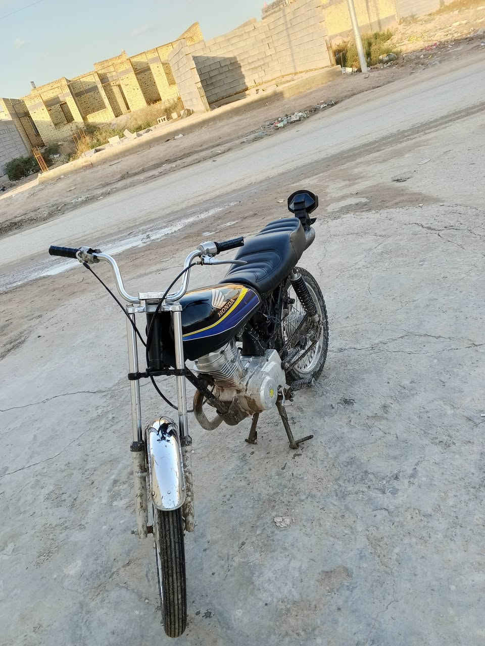 السلام عليكم دراجه ايراني للبيع كاتشباسي *********** السعر 500
