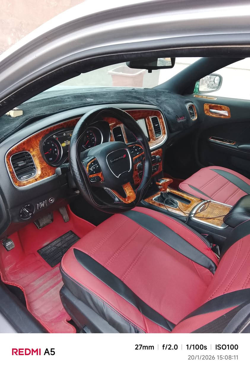 جاجر 2016 عدد قطعتين صبغ كير مكينه حداديه كفاله 
سياره عدن فتحه فول مواصفات الاخيره سعرها 175 وبيها مجال للشراي بخدمته *********** بصره ابو الخصيب عويسيان
