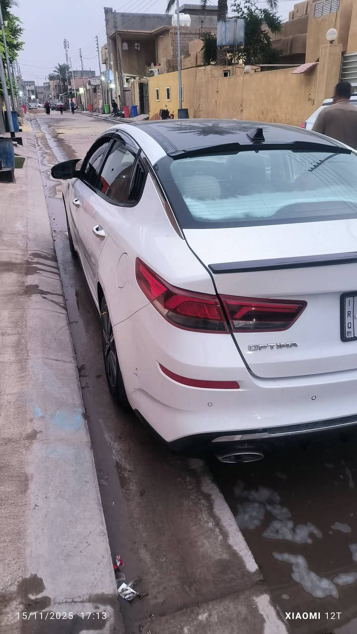 السلام عليكم ورحمة الله .. كيا اوبتيما 2019 EX فول مواصفات وارد امريكي
بصمة تشغيل + بصمه ابواب+بصمه صندوق

بنوراما + سايد بريك بصمة

مرآه وسطيه ذكيه +نظام ملاحه 

شاشه كبيره لمس دعم آيفون + كاميرا خلفية اشاير بلمري + تحكم ستيرن

رادار امامي + رادار خلفي + رادار جانبي قطعتين تبريد + تبريد بيانو

3 انظمة قيادة عادي + اقتصادي + سبورت 

ويل كب + بك لايت لد يدات نيكل + ترحيب

كامره دوراه + حساس خلفي

مود درايف + اوتو هولد

تدفئة كشنات + تبريد كشنات

تدفئة ستيرن + خزن مقاعد ( ميموري)

كراسي 2 كهرباء + خزن ميموري + تدفئة وتبريد عشره قطعه سماعات هارمن كاردن

مري جانبيه قلاب عند الرجوع

اناره داخليه 

دبل اكزوز + حساس اطارات

شاشه اظهار وتنبيه الاعطال

بلوتوث + 3 مخارج USB

كفاله مكينه وكير وحداديه 

تيربو 0‏GDI   160 محركها

ماشيه 87 m ،،،، السعر 148 وبيها مجال للطيبين  ..  مكان السياره الأنبار فلوجه 🌹 للأستفسار اكثر 

***********

*********** واسف للاطاله
