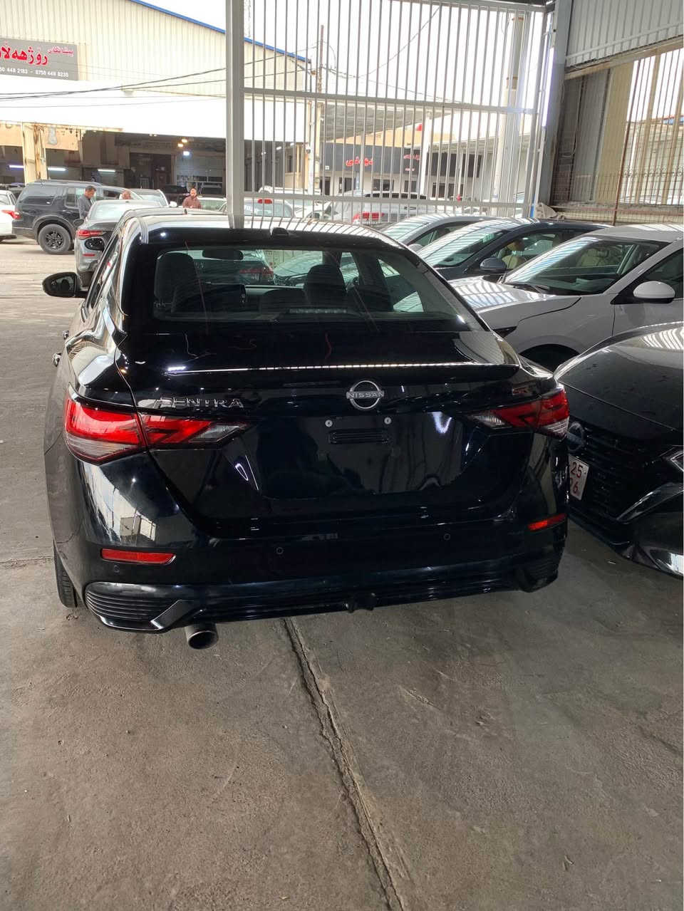 نيسان سينترا ٢٠٢٥ مواصفات SR سيارة بي ٣ قطع و نص بدون دواخل بدون ارباك بجم خلفي كبس 
*********** أربيل, العراق
