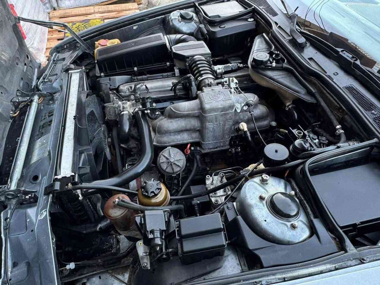 السلام عليكم
BMW موديل 91
وارد يابان رقم بغداد نكليزي 
هزه جديده سياره باسمي 
صدر جديد ويل خليه 
دواخل جلد كشنات كهربائي 
سياره مصبوغه عام أثر جراد 
مكاني بغداد الحسينية مال راشدية 
سعرهه ٥٤ وبيهه مجال 
تجي تشوفهه تكلبهه بيك خير وتدلل
***********
