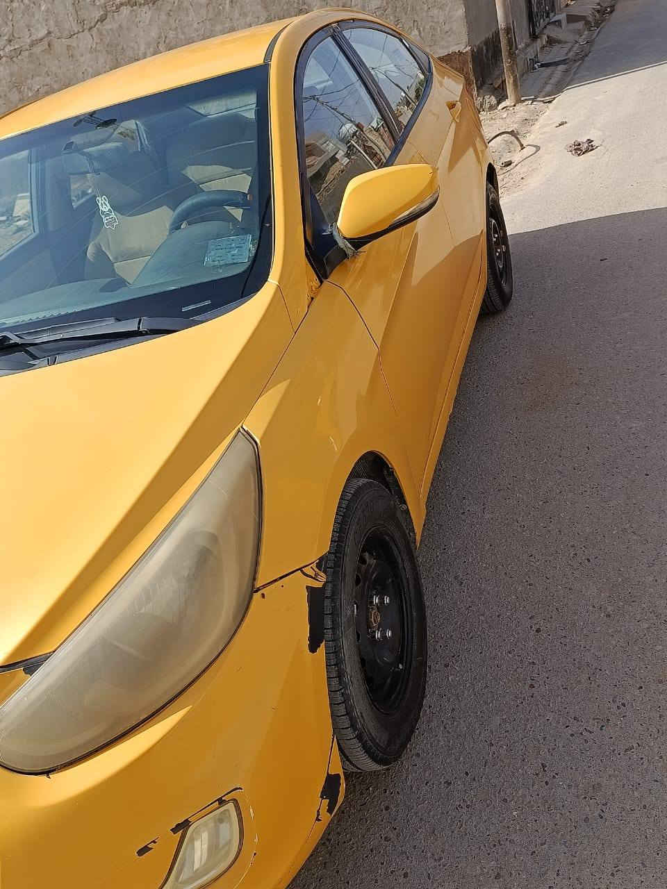 سلام عليكم اكسنت تكسي  موديل 12سياره مكفوله بيه باب سياره مكيبنه وكير حداديه كفاله تبريد  سياره حلوه   *********** سياره بسمي
