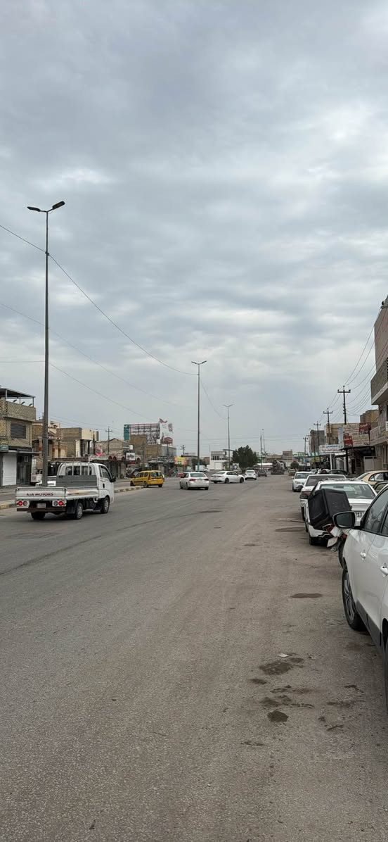 السلام عليكم 
محل للإيجار 
عله شارع تجاري حي الوفاء عسكري المؤدي الى شارع مكتب الرشيد مجاور شارع المطار ( شارع الصب ) 
للاستفسار اكثر 
رقم / *********** النجف, العراق
