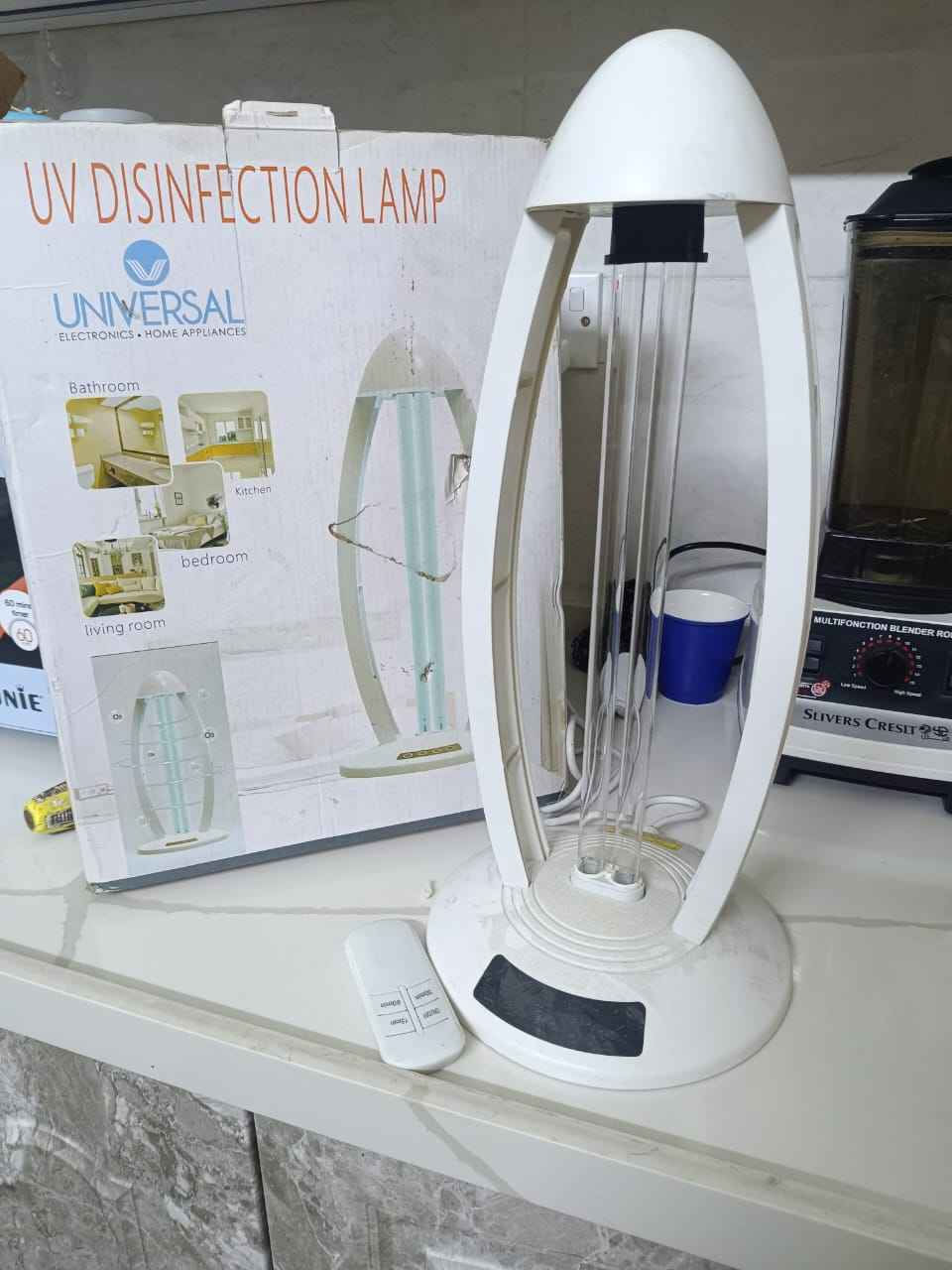 : مصباح تعقيم بالأشعة فوق البنفسجية (UV) ماركة Universal - بحالة ممتازة انارة قوية وتعقيم اول تشغيلة يبين شغلة
الوصف:
للبيع مصباح تعقيم (UV Disinfection Lamp) أصلي وارد "بالة" بنظافة عالية جداً وشغال 100%. الجهاز مصمم لتعقيم الغرف والأسطح وقتل البكتيريا والفيروسات والعفن في الأماكن المغلقة.

المواصفات والمميزات:

الماركة: Universal Electronics & Home Appliances.

تغطية شاملة: تعقيم بزاوية 360 درجة يغطي مساحة الغرف المتوسطة والكبيرة (غرف نوم، مطابخ، حمامات، صالونات).

التحكم عن بعد: يأتي مع ريموت كنترول للتشغيل عن بُعد لضمان سلامتك وعدم التعرض للأشعة.

مؤقت ذكي (Timer): خيارات توقيت متعددة (15، 30، 60 دقيقة) ينطفئ بعدها الجهاز تلقائياً.

الحالة: نظيف جداً (نظافة بالة شبه جديد) مع الكارتون الأصلي والريموت 
تواصل وتدلل منختلف على السعر بغداد, العراق


**إذا كنت صاحب هذا الإعلان وتريد حذفه لأي سبب، رجاءا أرسل رسالة إلى الدعم الفني**