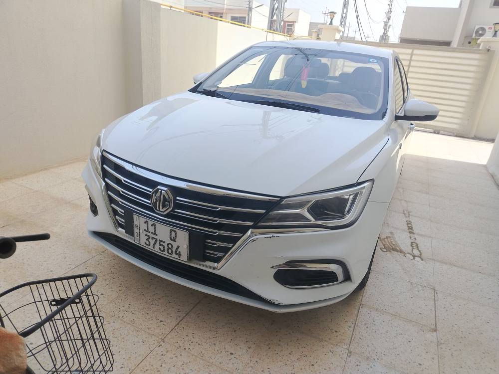 السلام عليكم ورحمة الله وبركاته MG5 موديل 24 استندر بغداد  سيارة جاهزة من كل النواحي على وضع الشركة  ماشية 50000 وقابل للزيادة بيه ملاحظات بسيطة رايدها ١٠٨ وبيه مجال مكان السيارة بغداد *********** بغداد, العراق
