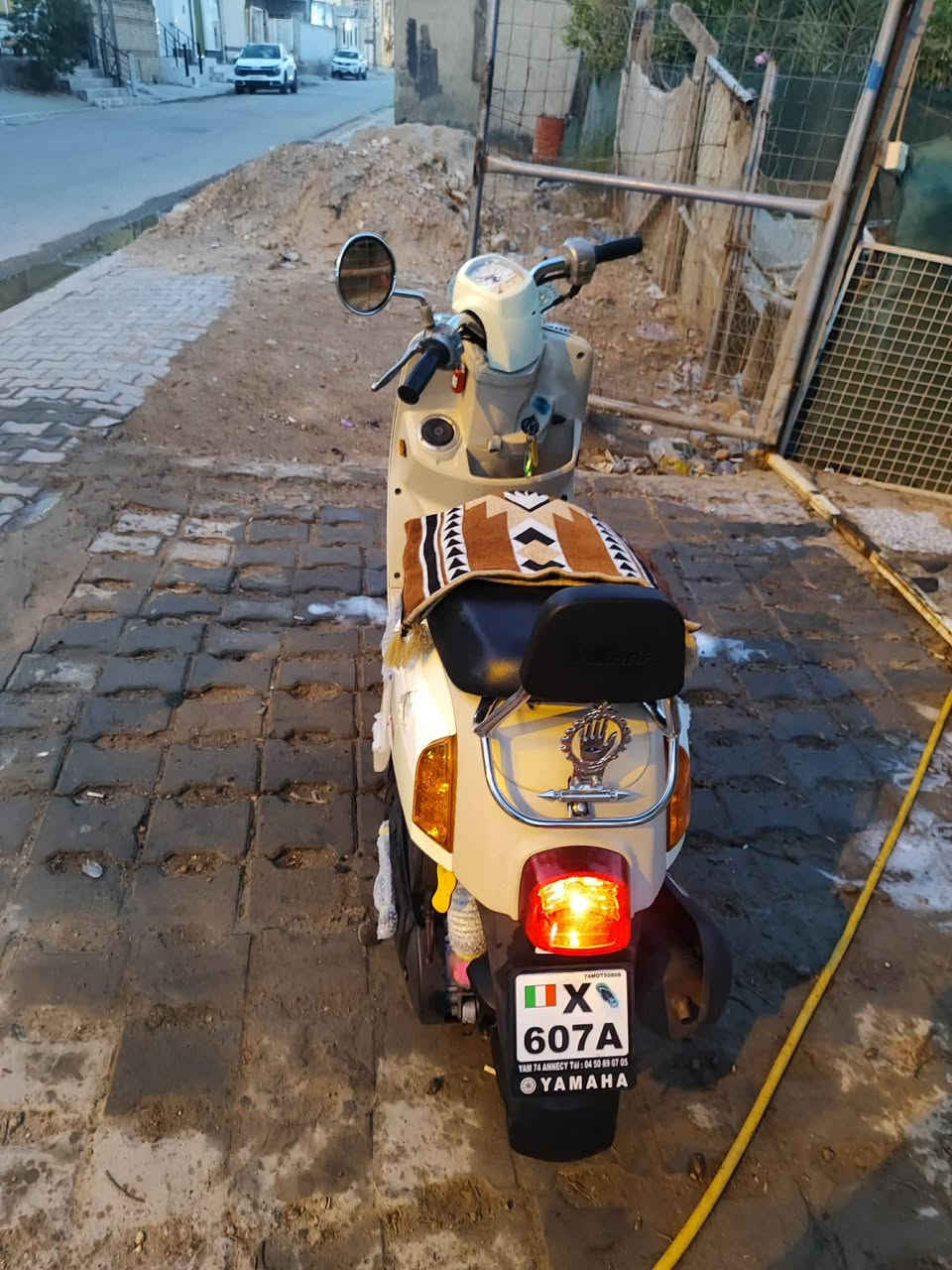 للبيع كفاله عامه ختم واحد الدراجه الميعرف سعرها ليضل يضرط سعرها مليون او ٢٠٠ او بيها مجال ***********
