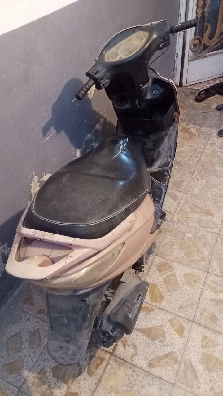 سلام عليكم دراجه لبيع العنوان النجف شارع مدينه السعر 250الرقم *********** وبي وتساب
