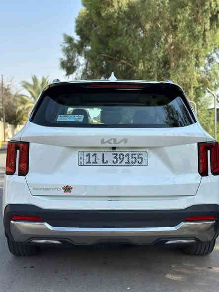 تحية طيبة🌹🌹
للبيع كيا سورنتو موديل 2024 

ضمان الشركة الدولية 

محرك 6
3500
         
حساسات امامي خلفيه
سايد بريك بصمه
تبريد 3قطع
 

الصور تحجي المواصفات  اعله فئه يعني فول للخير 

ماشيه 35 حقيقي استلام شركة أخت الزيرو 

اطارات الشركة جواها جدد لوك سبير منازل 

 السياره جديدة بمعنى الكلمة مكفوله كفاله عامه من كلشي

حتا من الزلغ

السعر 325 وبيه مجال

كامره حوادث

ارضيه دوشمه

رقم بغداد باسمي تحويل ثاني يوم 

العنوان بغداد حي الزهراء هاتف ***********
