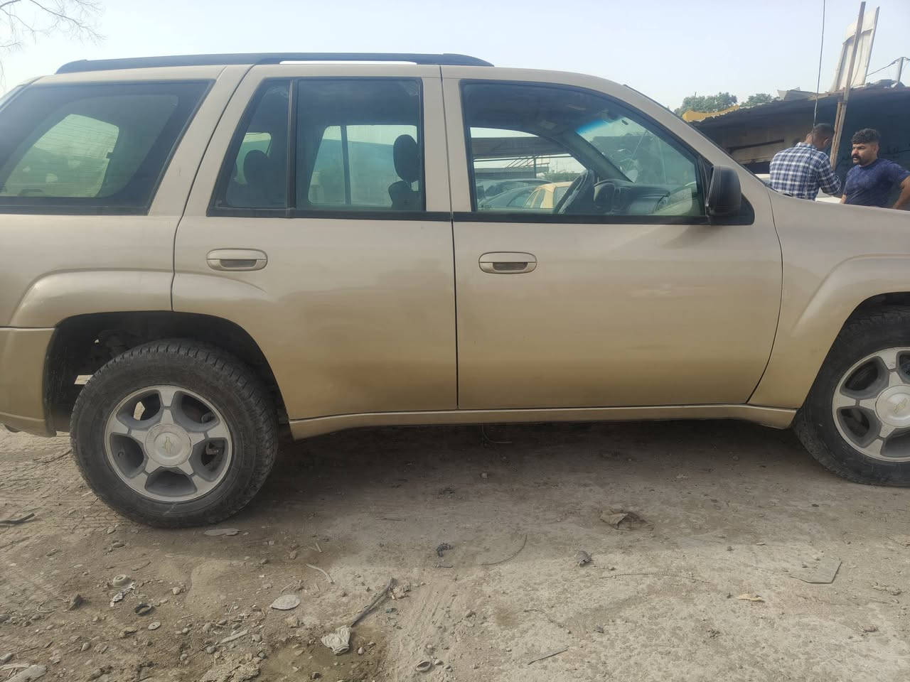 السلام عليكم بلايزر 2006قبق اسود كير محرك جاهزه السياره تبريد شغال مال مزاد كتاب مزاد موجود السعر 50 عنوان بابل ***********
