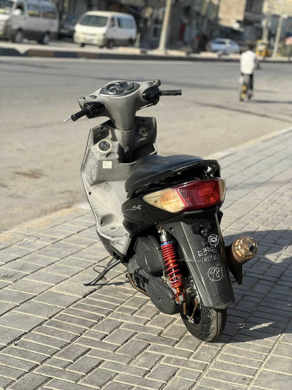 السلام عليكم
للبيع دراجه سكنس فحل مكان الشعب 
رقم ***********
