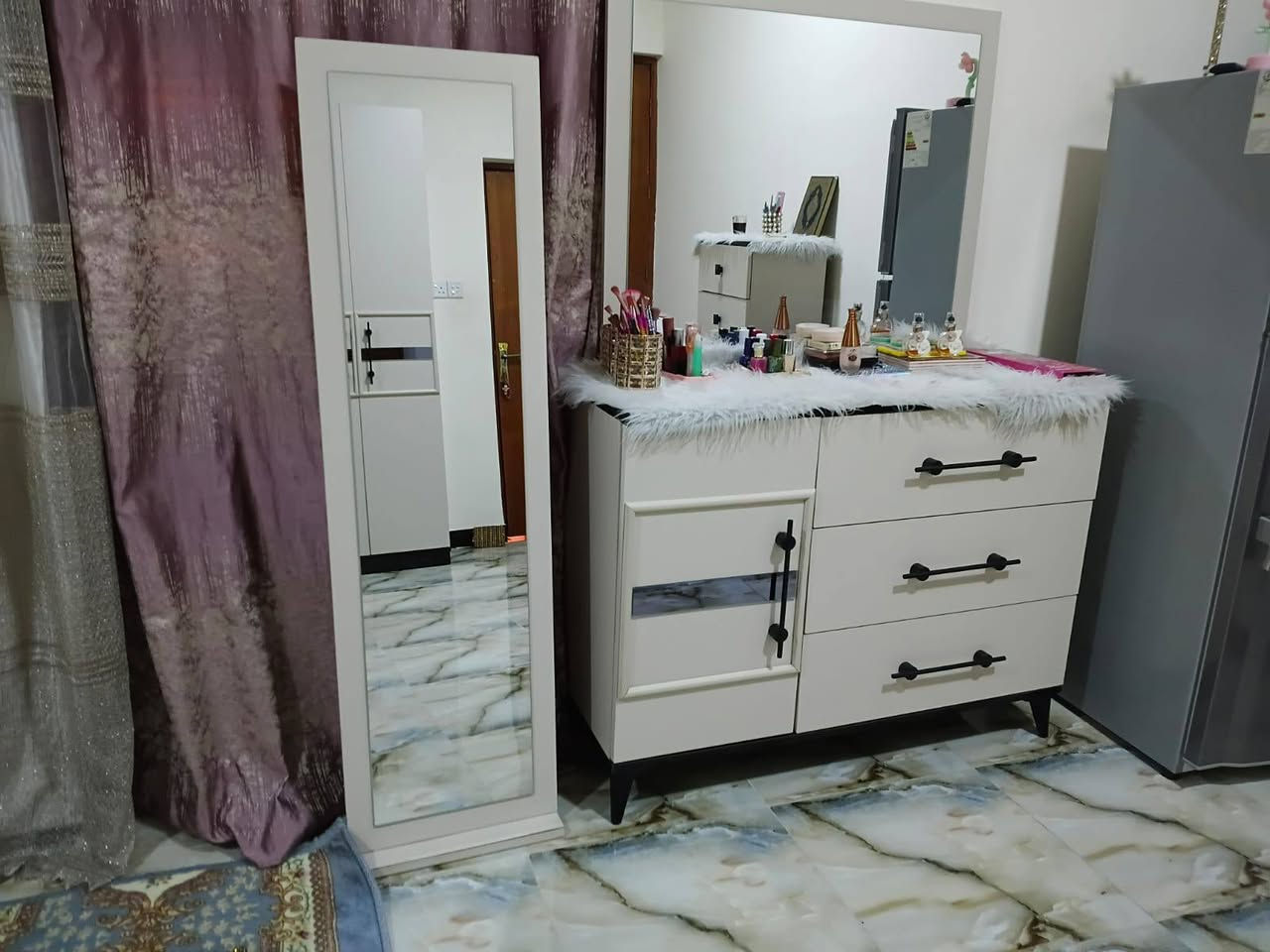 غرفه عشر قطع للبيع جديدة السعر800العنوان بغداد شارع ستين


**إذا كنت صاحب هذا الإعلان وتريد حذفه لأي سبب، رجاءا أرسل رسالة إلى الدعم الفني**