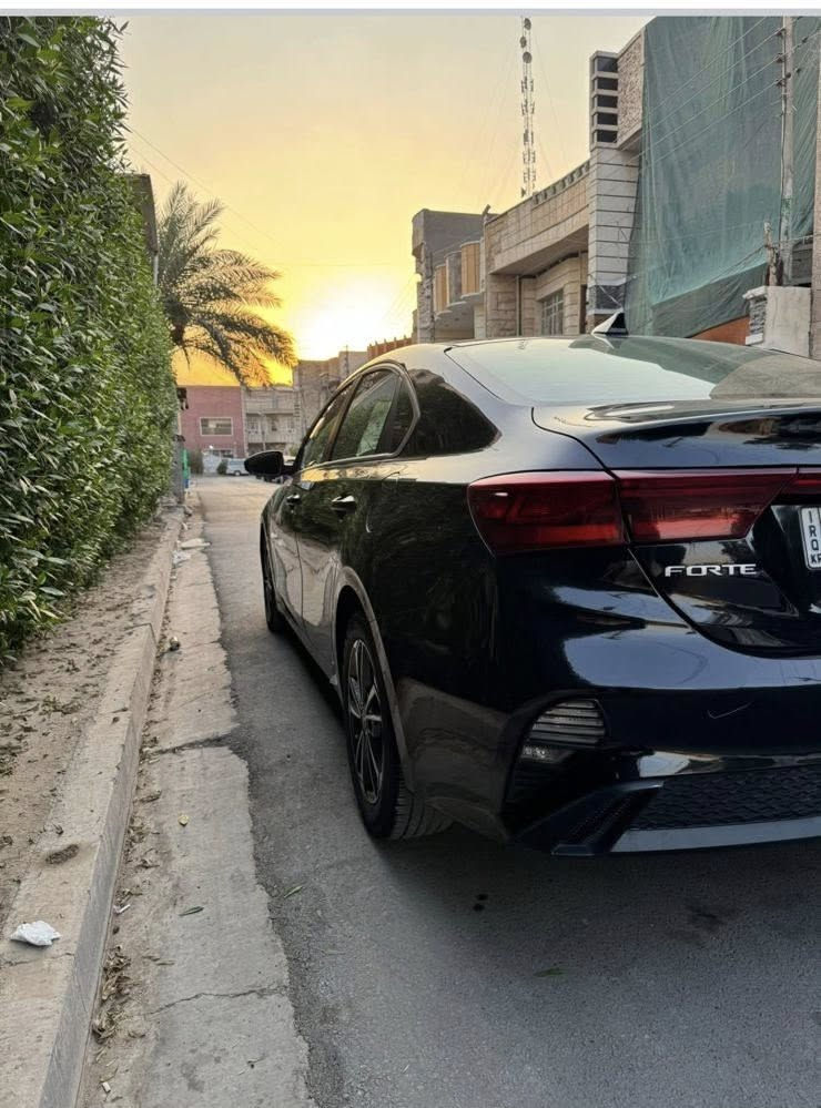 كيا فورتي وارد امريكي
موديل 2023 
رقم اربيل بأسمي
حادثهة البابتين جهت لصدر صبغ فقط
بجم كبس 
ماشية 58 mi
سيارة جاهزة كل نقص مابيهة 
مواصفات نص فول
رادار امامي 
شاشة كامرة دوارة
3 انضمت قيادة 
سعرهة 139 
***********
