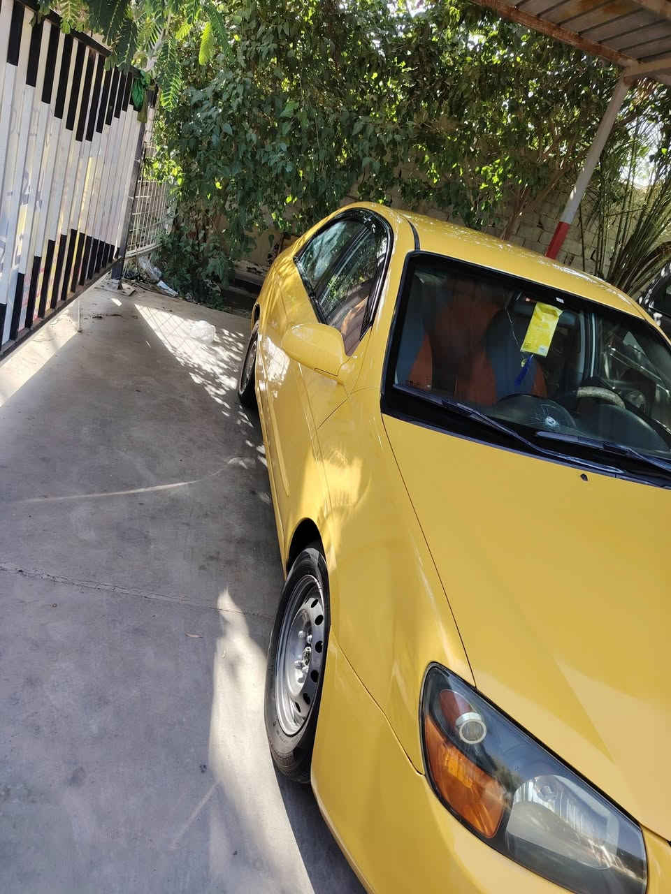 السلام عليكم سيارة كيا سبكترا موديل 2009 رقم بابل مصفرة هيئة وغرامات بيهه منضومه غاز حادثهه خلفي قبق جنطه مبدل السيارة صبغه اولئ بلاديه نضافه فول جاهزة للاخير مكاني بابل ابي غرق *********** السعر 75 ورقه وبيهه مجال حك الجيه
