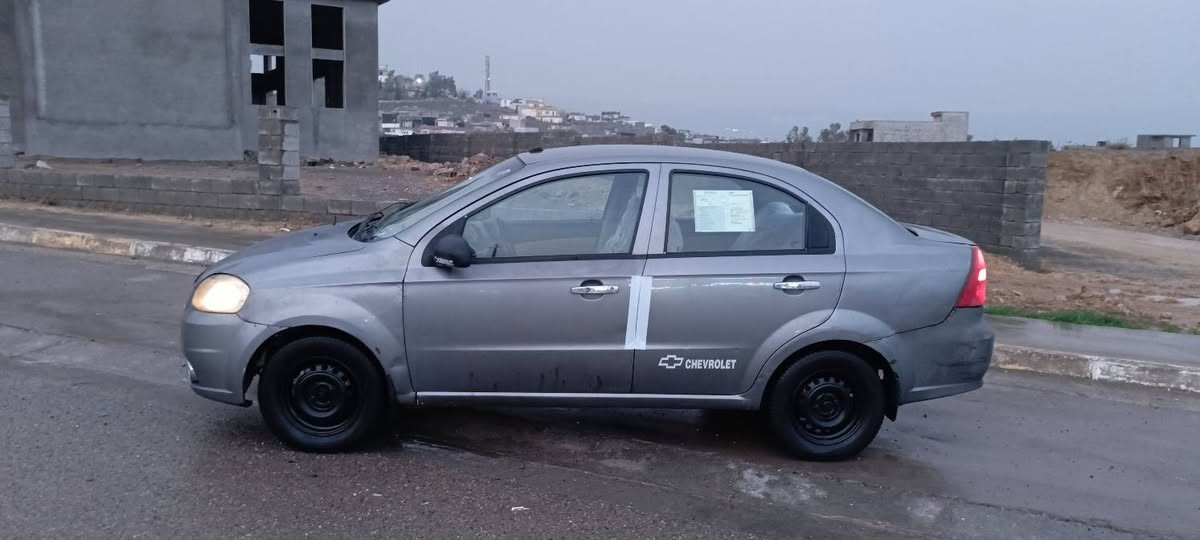 بەناوی خوای گەورە
***********سعر 45کەمێک معامەلە
ئڤیۆ مۆدیل 2009خلیجی ناوزەرد گێڕ عادی گێڕومەکینە بەشەرت تەحویلو خرامە بەشەرت سەنەوی بەسەرچوە  چوارتایی نوێ شوێن کۆیە كويسينجاك, أربيل
