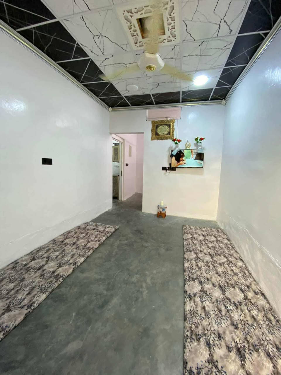 #مكتب_برايتي_للعقار_والمقاولة  
🔹 اعلان __اعلان .
♦️بيت طابو طابقين للبيع مساحة 130 .
  الطابق الثاني مكون من صاله صغيرة 
 وصحيات وغرفة سعر ( 62) وبيه مجال . 
🔹الموقع حي العصرية مقابيل مدرسة سفين .  لاستفسار الاتصال على الأرقام 📞 
***********
 *********** 

♦️وللمزيد زورنا في مكتبنا #طوز /بداية مدخل العصرية بجوار #مطعم_ملك_الشام

#مكتب_برايتي_للمقاولة للبيع وشراء الأراضي .(السكنية_الزراعية_والتجارية )

#وتنظيم كافة عقود البيع والشراءبرايتي للعقار والمقاوله@إشارة
