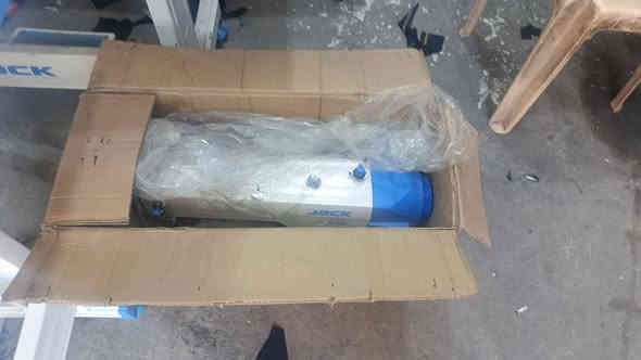 مكينه صناعي جاك بعدها جديده السعر 220الف  العنوان بغداد الاتصال ***********
