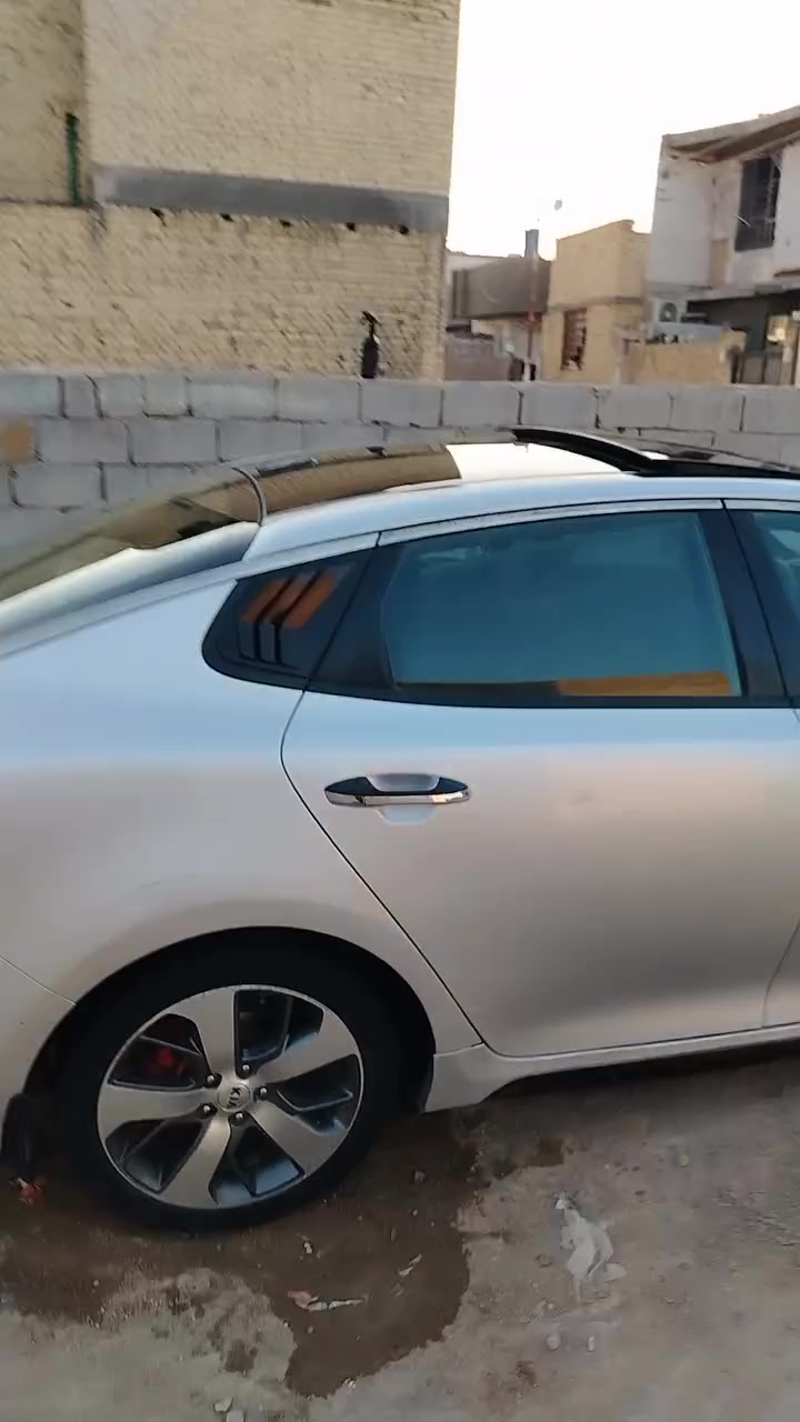 كيا موديل 17 خليجي جي تي لاين سياره ذني دخلت قليل منهم دواخل أمريكي قوه متانه حداديه مالته أمريكي بس هيه وارد خليجي بيه رش سونار بل منشور فول مواصفات اعلا فئه بل كيا مايحتاج اذكر المواصفات رقم بغداد تحويل مباشر  السع126 او مراوس الانتره او تكسي نضيف حسب القناعه محرك 2000 تيربو كير محرك تبريد حداديه تخم تاير باتري مكفولات سياره جاهزه مكاني ذي قار الاسكان الصناعي  رجان كلشي موضح بل مقطع فيديو كلشي منزل الكم شوف وتصل  سياره مال جناي الله شاهد نضيفه حيل  شرط ترايك أربيل شرط برقي مابيه نقص جاهزه علا اخر حبابه ***********
