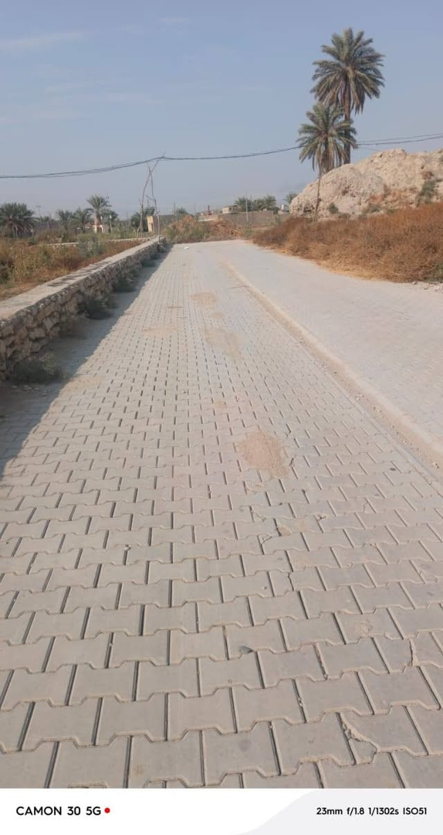 قطعه للبيع خلف الملعب القديم بشارع ابو مهدي المهندس المساحه 200متر للاستفسار الاتصال على الرقم ***********
