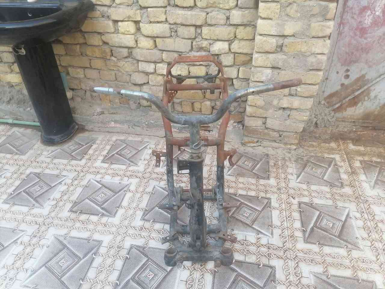 سلام عليكم
شواصي فراشه للبيع
المكان الديوانيه شارع 30
الاتصال على الرقم 
***********
