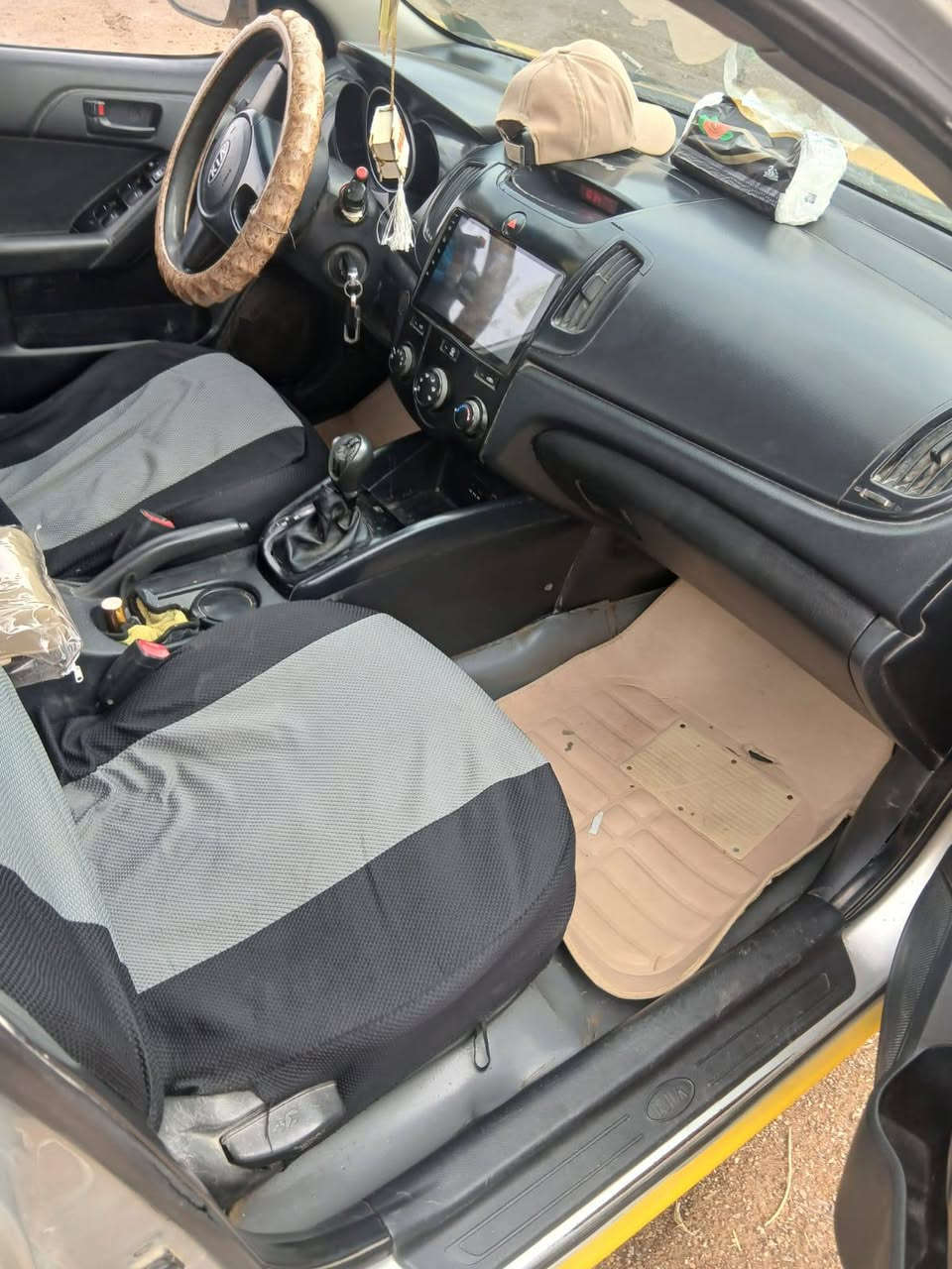 كيه سيراتو وارد خليجي 2012بسمي بيهه باب وجاملغ امامي معروضه73وبيه مجال حداديه مكينه كير طخم تاير كله جديد ***********
