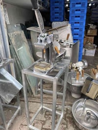 متوفر توصيل كل انحاء العراق 07704984323 العنوان بغداد العلاوي شارع ٦