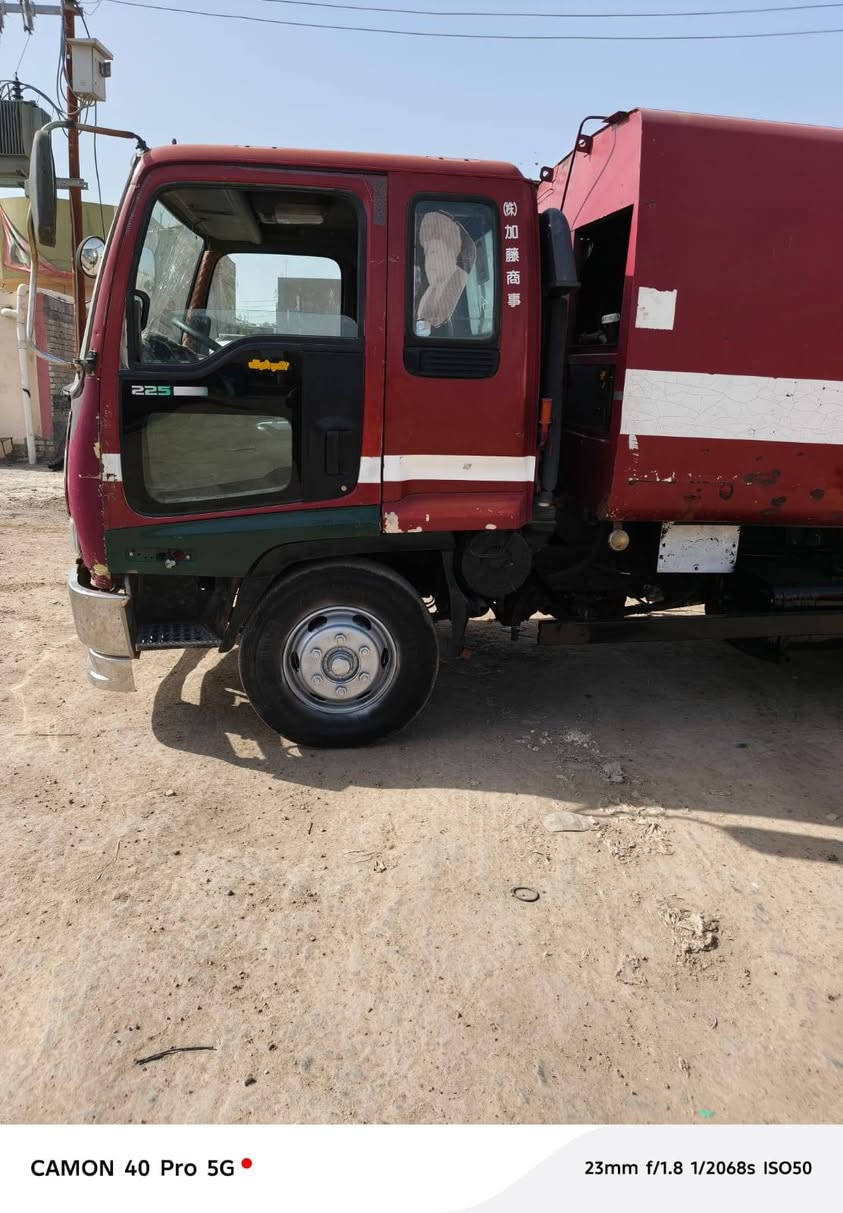 يا الله اللهم صل على محمد وال محمد 🌿
سلام عليكم 
كابسة ازوزة للبيع 
سيارة جاهزة للعمل 
مكينة 80 عادي 
كبس ميكانيك 
 رقم بغداد تحويل ثاني يوم 
سيارة مكفولة 
حدادية جديدة 
العنوان بغداد المعامل 
رقم الهاتف 
***********
***********
