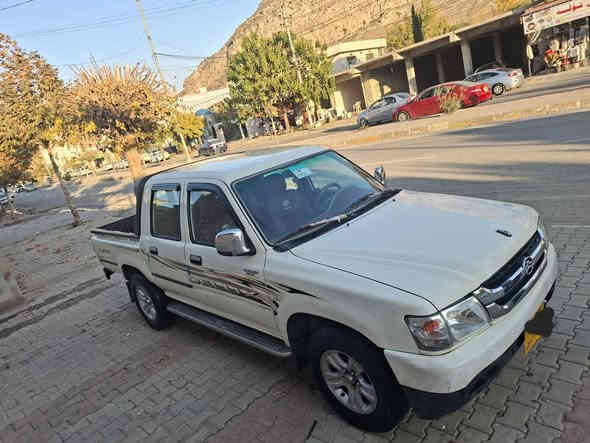 سڵاو بەڕێزان 
پیکاب دێر بۆ فرۆشتن ۲۰۱۱
ڕەقەم هەولێر 
سەنەوی ۳مانگی ماوە بەسەر بچێ
بێ سبوغ 
بێ ڵێدران
گێڕو مەکینە بەشەرت
بێ قەپو قۆپ 
وەک شەریکە ماوەتەوە
تاخم تایە زۆر بەش
سەیارەکە بێ کێشەیە 
سعری ۷۹کەمێک مەجال 
شوێن خەلیفان
*********** سوران
