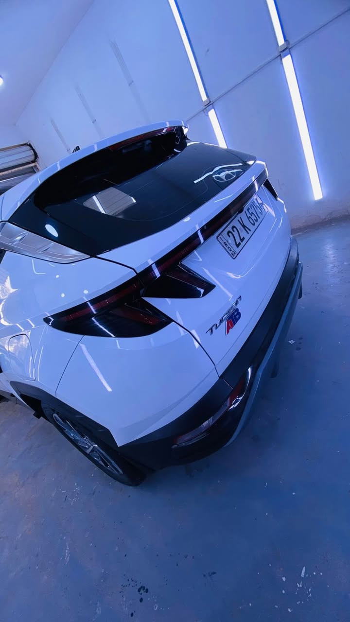 هيونداي توسان 2020🤍🔥
🚘 وارد خليجي🇰🇼( فول مواصفات عدا الفتحه)

🎨 اللون أبيض
🔢 رقم أربيل دولي/ شرط التحويل
🔧 محرك 2000 دوش
📏 الممشى 63 ألف كم
🛠️ بارد إصبعين فقط
💺 كراسي كهربائية
🅿️ حساسات أمامية وخلفية
🔑 بصمة تشغيل
✨ إشارات بالمرايا
🚪 دخول ذكي
🅿️ هاند بريك بصمة
⚙️ ثلاث أنظمة قيادة (إيكو / سبورت / نورمال)
📺 شاشة
🔋 شاحن وايرلس مع منافذ USB أمامية وخلفية
❄️ تبريد قطعتين
🎛️ تحكم ستيرن جهتين
📷 كاميرا خلفية
🌫️ بردات خلفية
🪟 جام أوتو
🔑تشغيل عن بعد // واتو هولد
🚦 مثبت سرعة
🪞 مرايا شفط
💡 لايتات أمامية دوارة فول LED
🔦 زينون LED أمامي وخلفي


**إذا كنت صاحب هذا الإعلان وتريد حذفه لأي سبب، رجاءا أرسل رسالة إلى الدعم الفني**