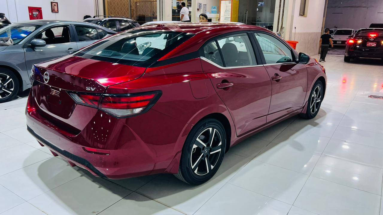 سلام عليكم سياره سنترا موديل 2024 ماشيه 5000 سياره مرقم كامل الاستفسار ***********
