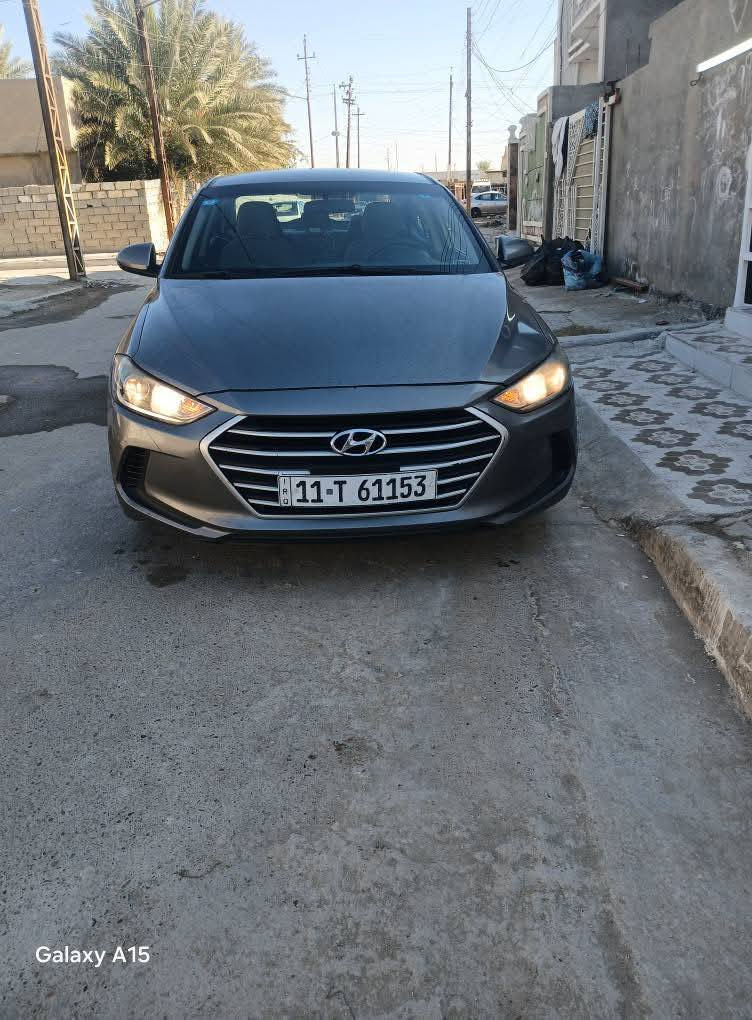 سلام عليكم انتره موديل 2018 أمريكي ليبل واحد محرك ٢٠٠٠دوش كير محرك تبريد صدر امامي خلفي تخم تاير كله مكفول سياره نص فول شاشة كامرة دوارة تحكمات ستيرن كشناتا تدفئة سياره جاهزه من كلشي سياره احله من صور رقم بغداد دولي مشروع وطني السنويه ٢٩تحويل مباش سونار موضح بل نشر سيارة بسمي سعر ١١٠ وبيهة مجال لشراي
 هاتف,***********
