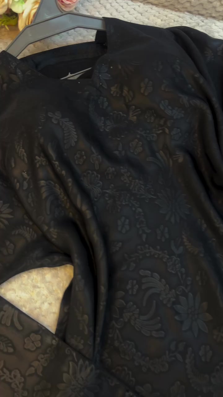 قياس خاص -مسكره
طول ١٧٠
سعر ١٣


**إذا كنت صاحب هذا الإعلان وتريد حذفه لأي سبب، رجاءا أرسل رسالة إلى الدعم الفني**