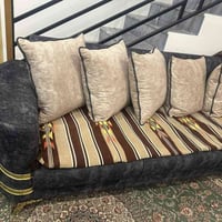 ديوان تركي • كوشات ٥ • لون رصاصي