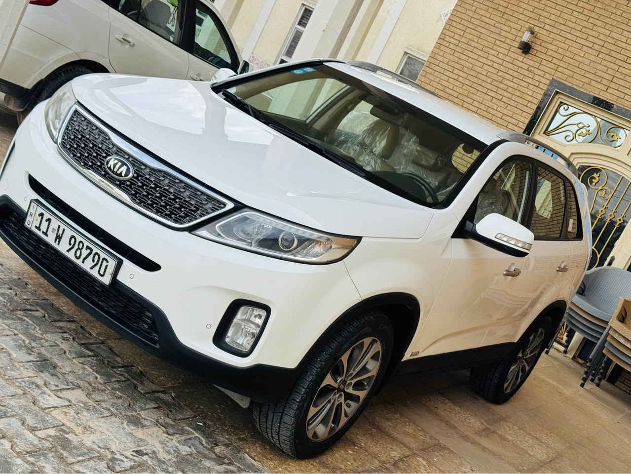 للبيع *********** السعر 157 سورنتو موديل 2014  رقم بغداد دولي سنويه وهزه جديد خليجي فول مواصفات كويتي محرك 2400 دوش ماشيه 140 KMحقيقي محرك وكير مامفتوحات بيها صبغ نصف الجاملغ الأمامي ونصف الباب الخلفي فقط بدون حادث بدون تبديل السيارة جديده جدا وجاهزه من كير ومحرك وضع شركة حداديه جديده تخم تاير جديد تبريد ثلج ثلاث قطع تبريد سبعة راكب السعر 157 مكان السياره كربلاء المقدسة كربلاء, العراق
